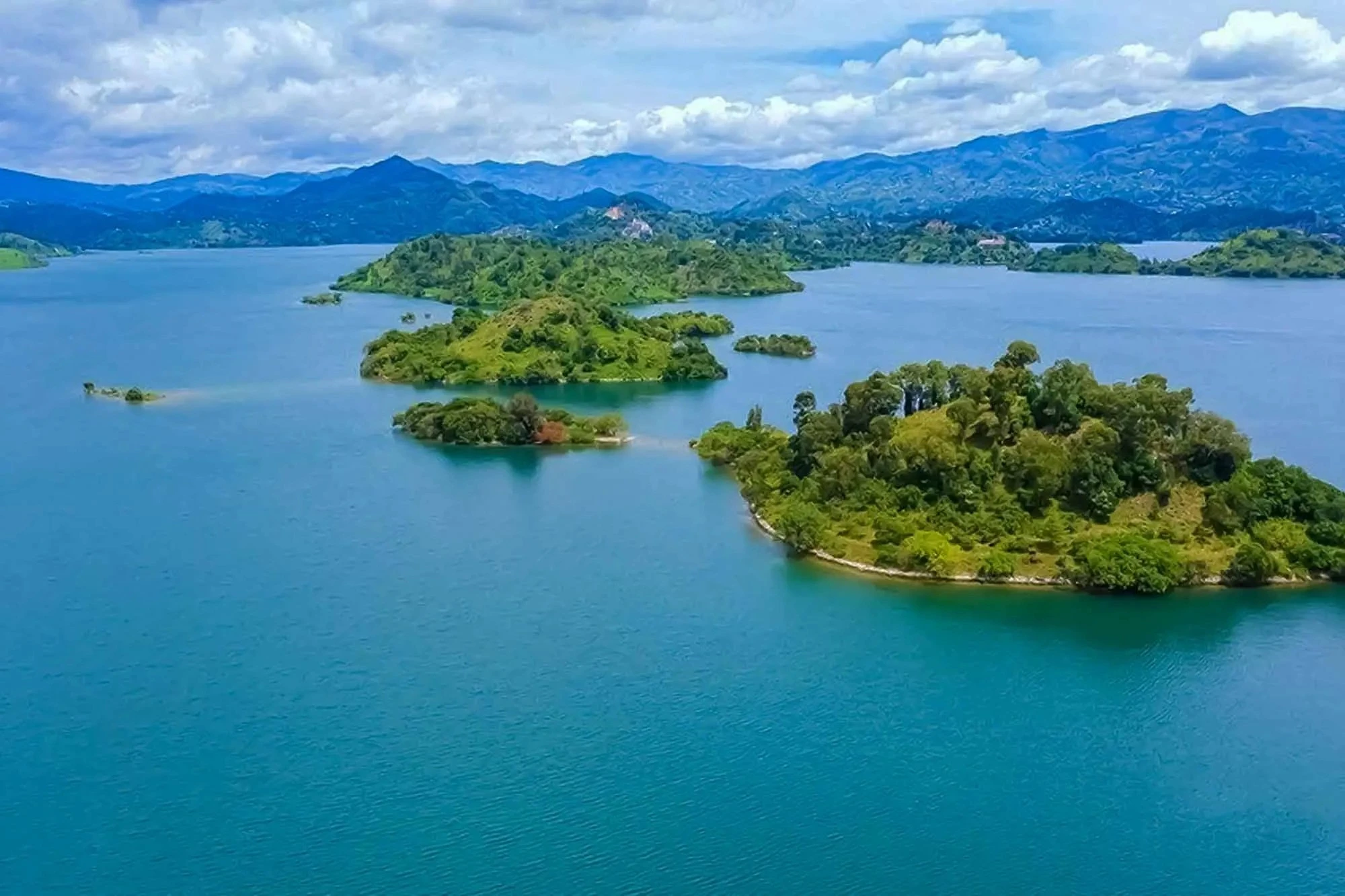 Lake Ruhondo Escape